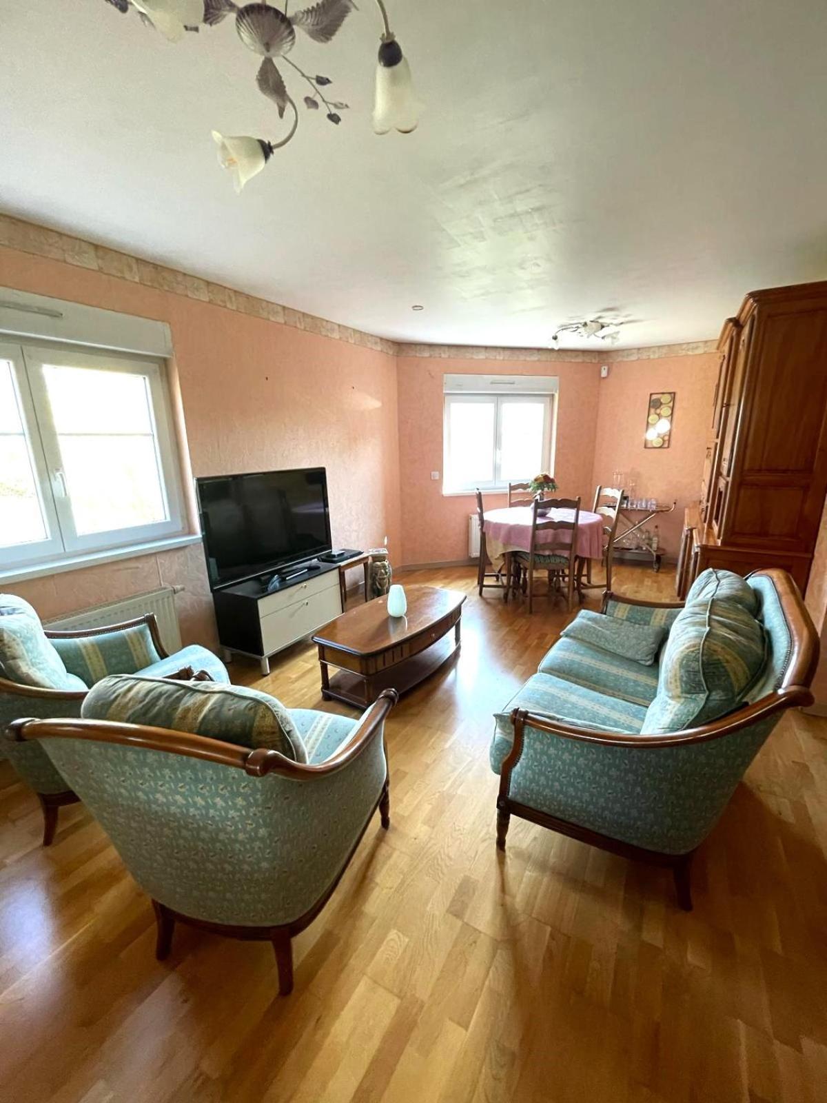 Chez Olivier Et Josette Sur Mulhouse Sud Apartman Illfurth Kültér fotó